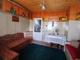1 dormitorio Trakiya, Shumen