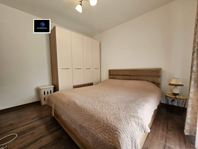 En venta  1 dormitorio Sofia , Studentski grad , 69 metros cuadrados | 60700175