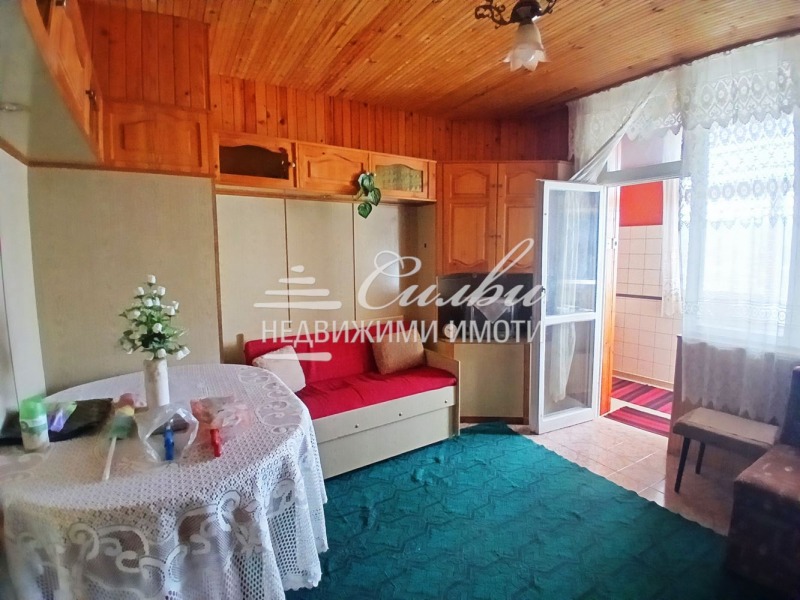Продается  1 спальня Шумен , Тракия , 65 кв.м | 37184477 - изображение [2]