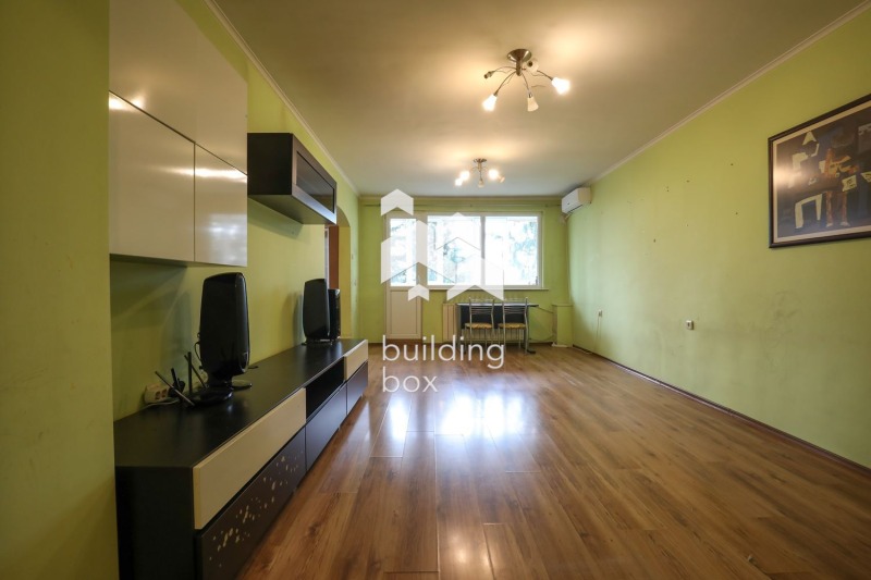 Продава 3-СТАЕН, гр. София, Лагера