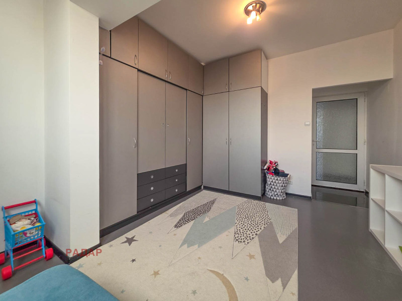 Продава 4-СТАЕН, гр. София, Илинден, снимка 10 - Апартаменти - 52810840