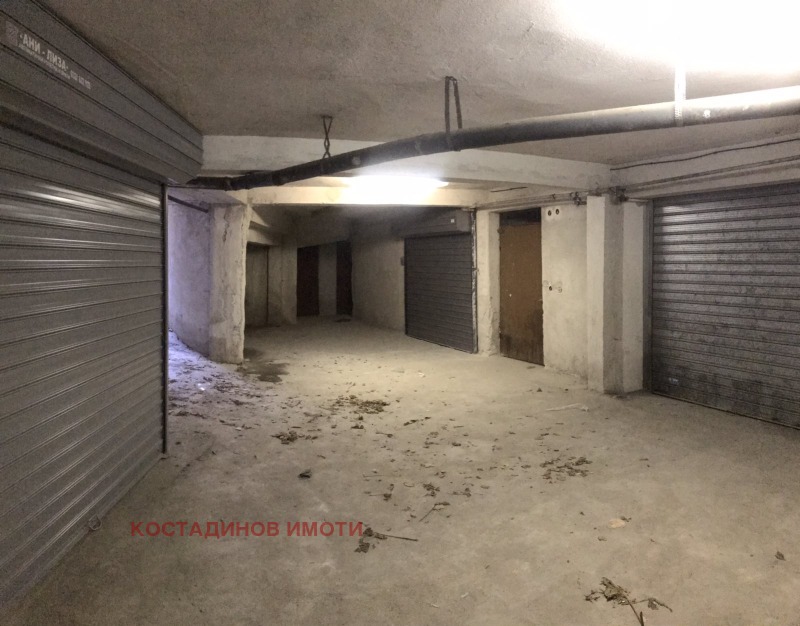 Zu verkaufen  Garage Plowdiw , Sadijski , 35 qm | 98545799 - Bild [3]