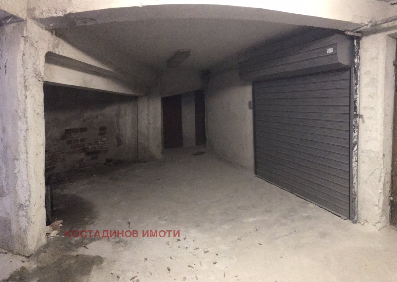 Zu verkaufen  Garage Plowdiw , Sadijski , 35 qm | 98545799 - Bild [5]