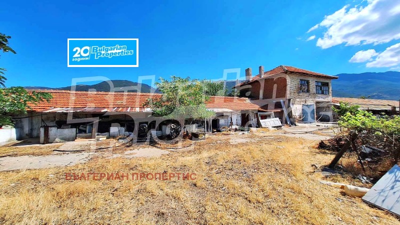 Продава ФЕРМА в област Пловдив, с. Кърнаре - 576 кв.м / 127 000 € » 248 390.41 лв., БЪЛГЕРИАН ПРОПЕРТИС