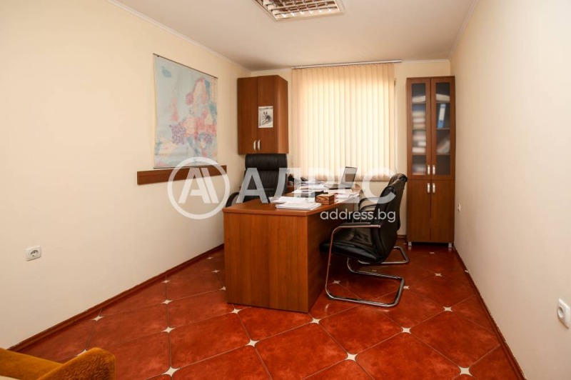 Na prodej  1 ložnice Sofia , Lozenec , 79 m2 | 69127332 - obraz [12]