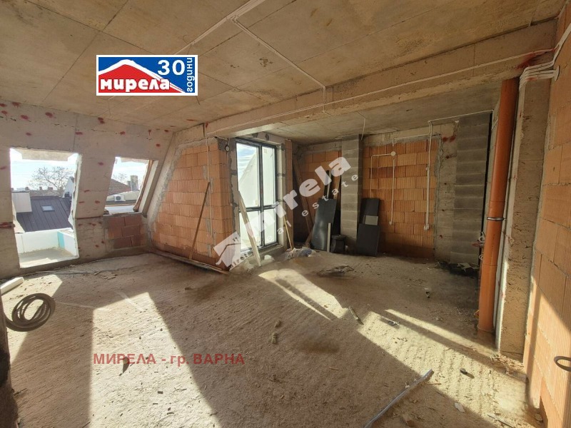 Продава 4-СТАЕН, гр. Варна, Окръжна болница-Генерали, снимка 4 - Апартаменти - 53029818