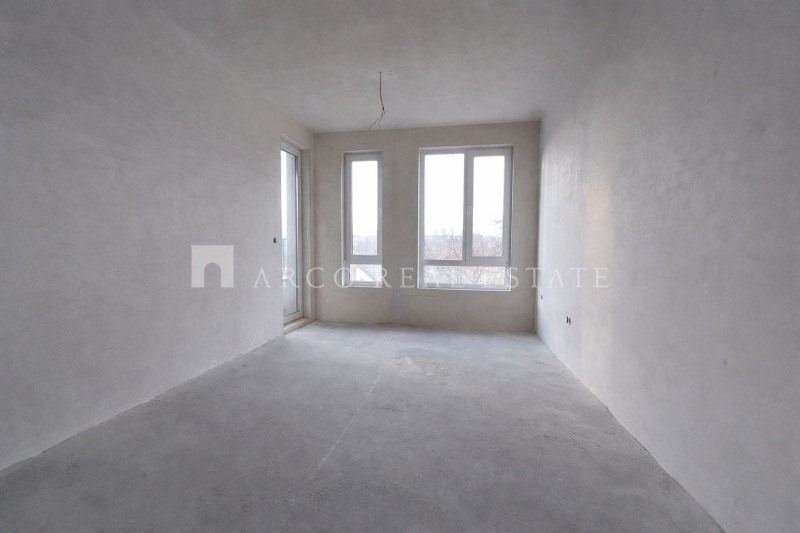 Продава 4-СТАЕН, гр. София, Дружба 1