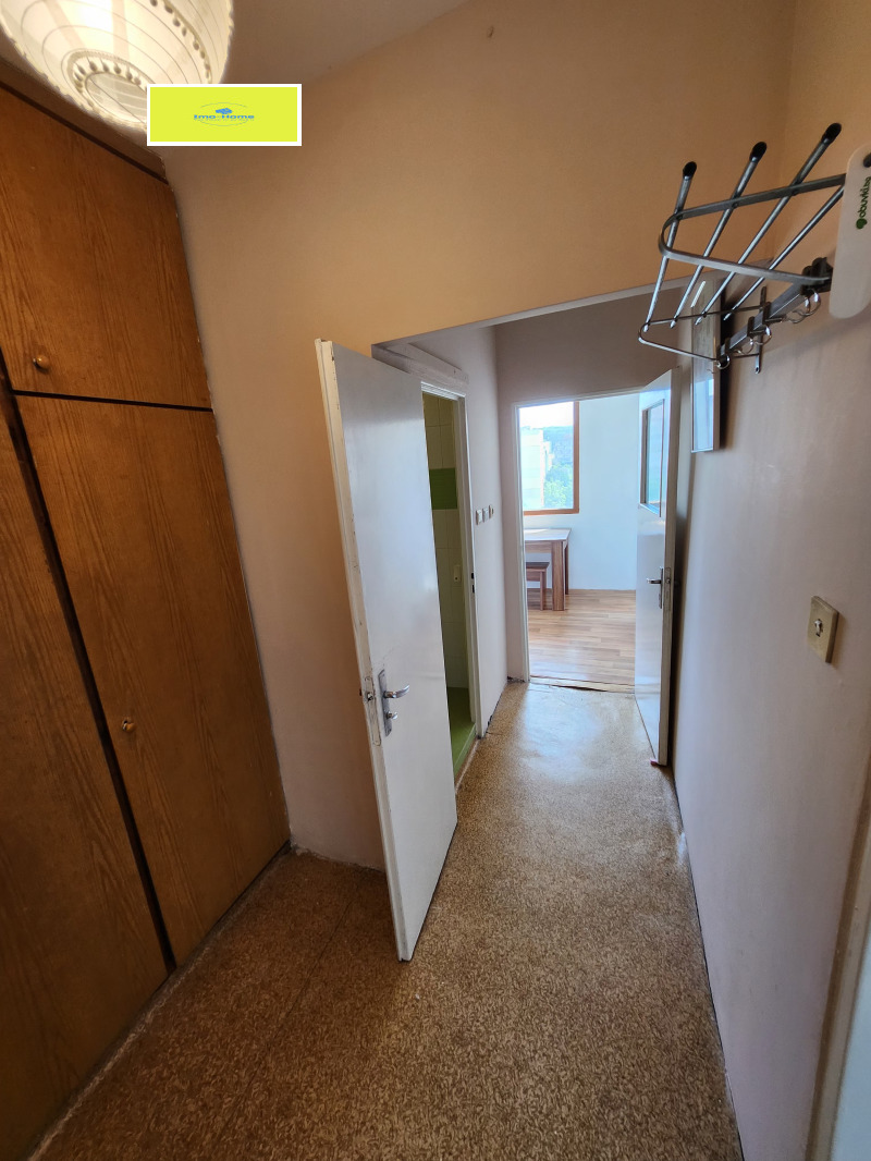 Te koop  Studio Sofia , Mladost 4 , 48 m² | 77478080 - afbeelding [2]