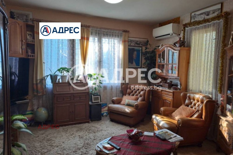 Продава МНОГОСТАЕН, гр. Варна, Бриз, снимка 2 - Aпартаменти - 49530157