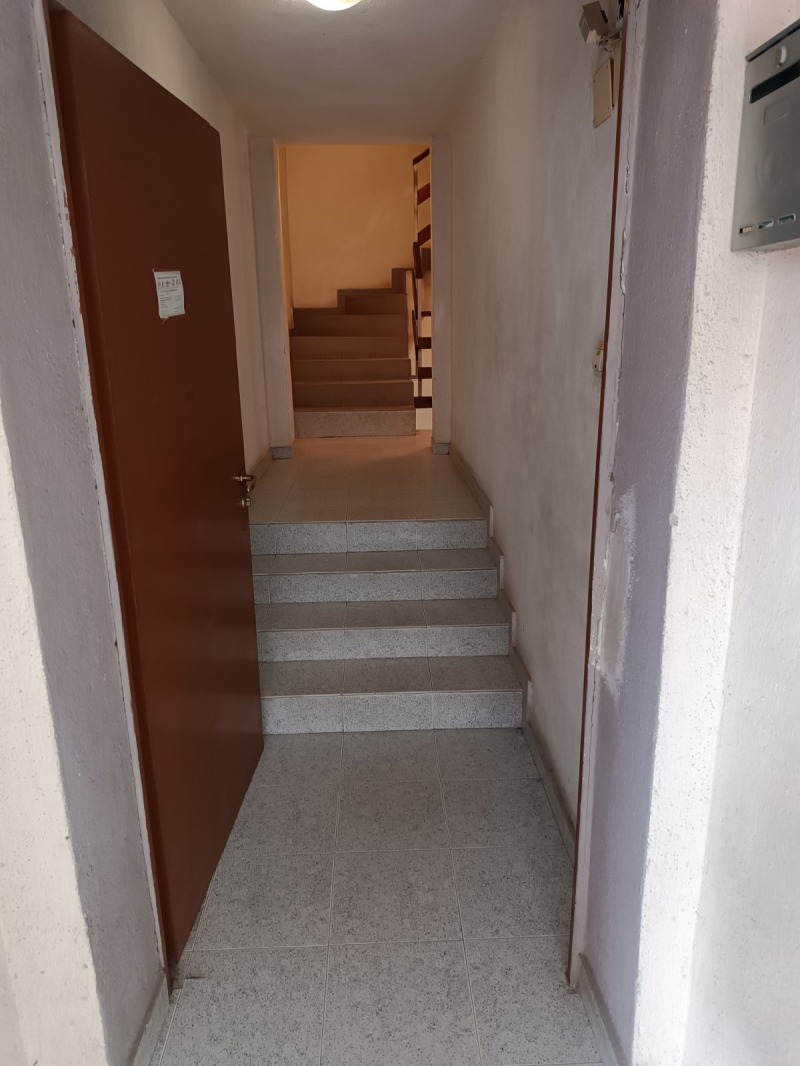 Продава  Офис град Благоевград , Идеален център , 20 кв.м | 70424927 - изображение [2]