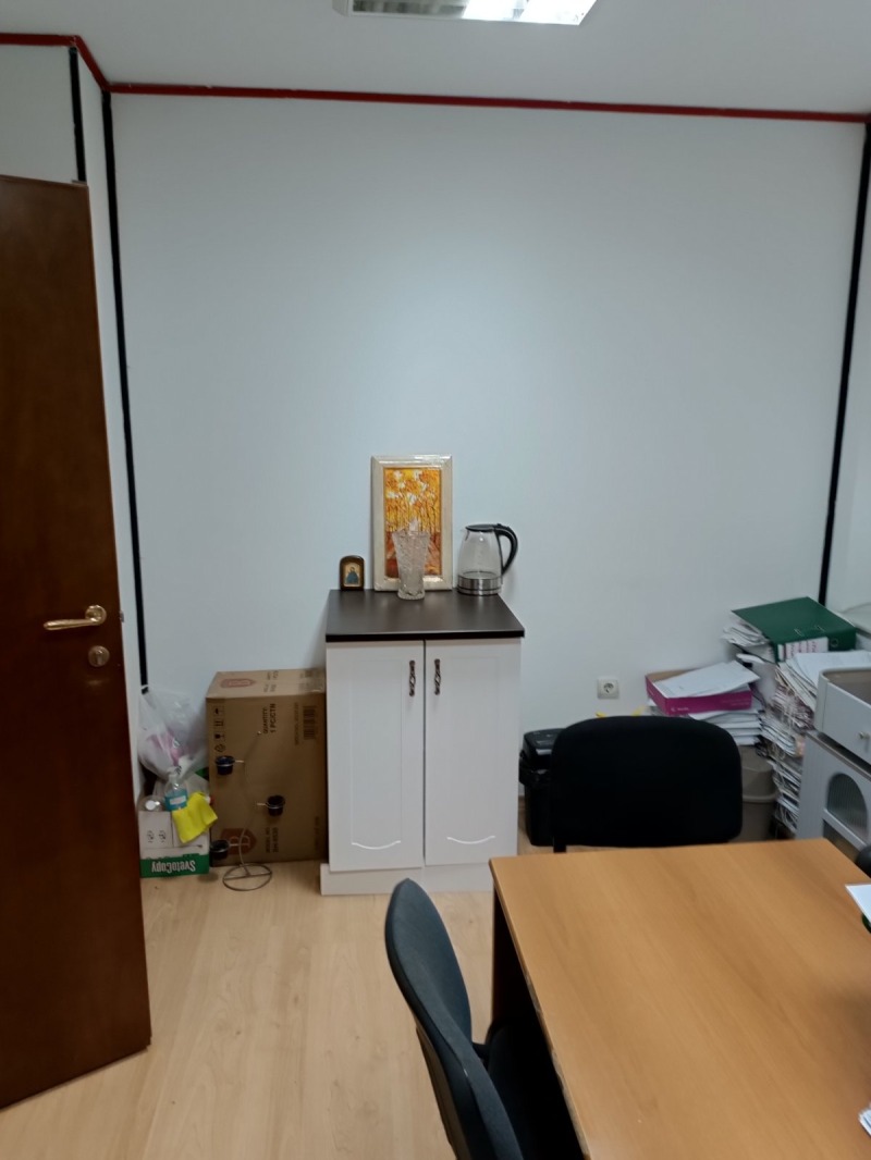 Продава  Офис град Благоевград , Идеален център , 20 кв.м | 70424927 - изображение [5]