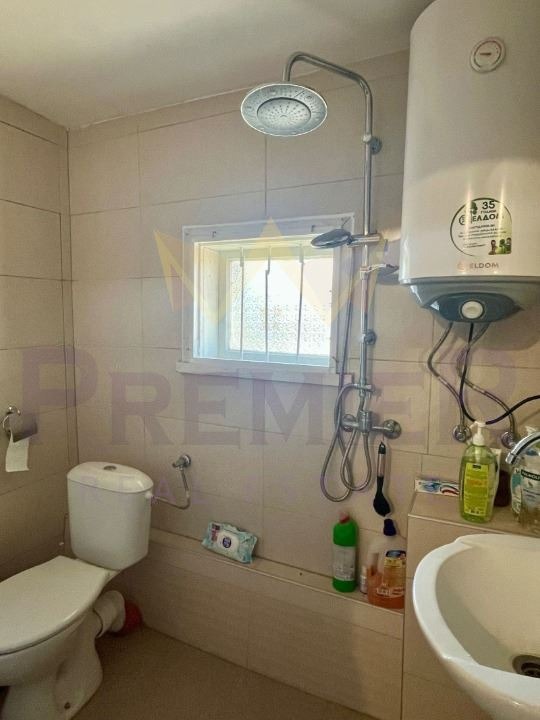 Продава КЪЩА, с. Болярци, област Варна, снимка 8 - Къщи - 53465114