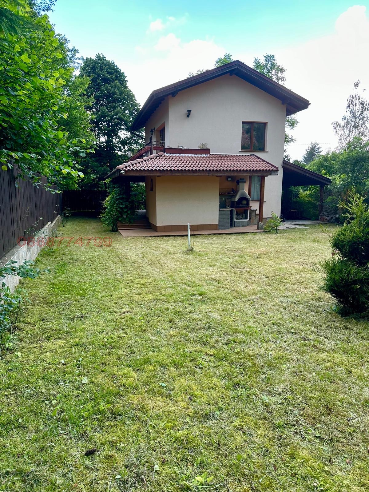 Продава КЪЩА, с. Боснек, област Перник