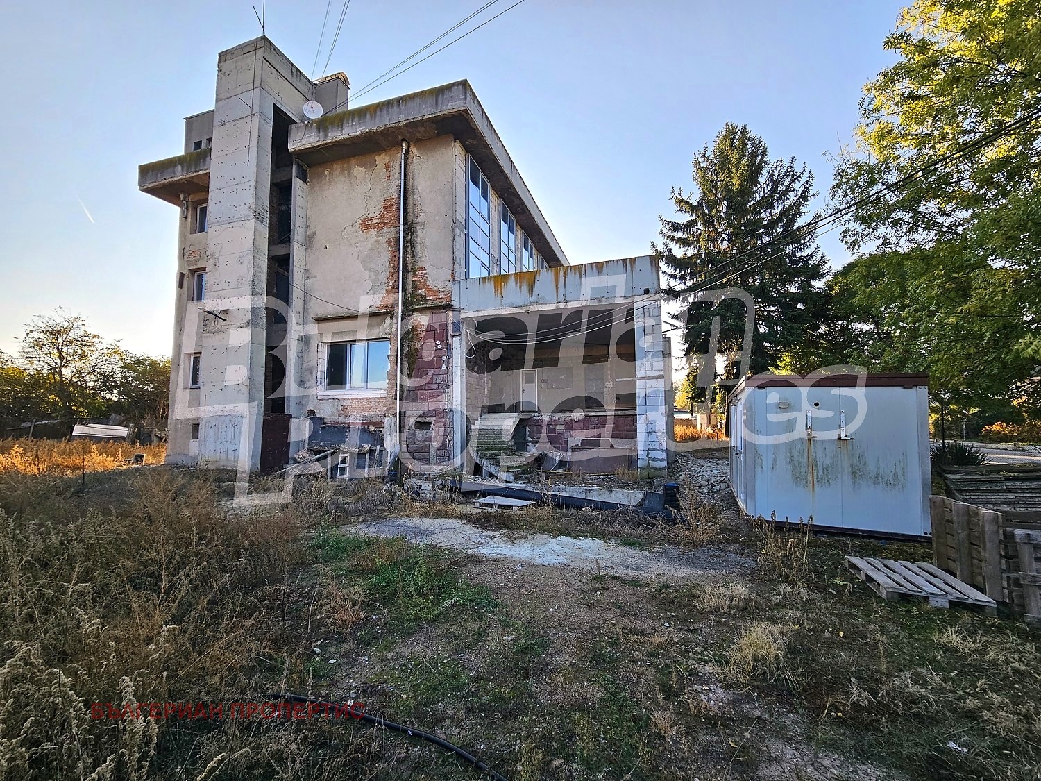 Продава ХОТЕЛ, с. Лесново, област София област, снимка 6 - Хотели - 56112480
