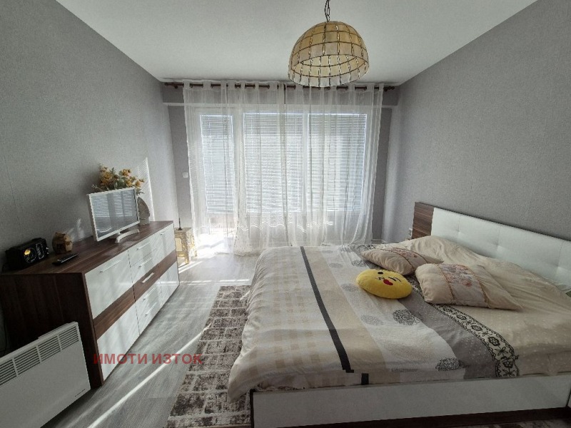 Продава  2-стаен област Перник , гр. Радомир , 67 кв.м | 43707436 - изображение [3]