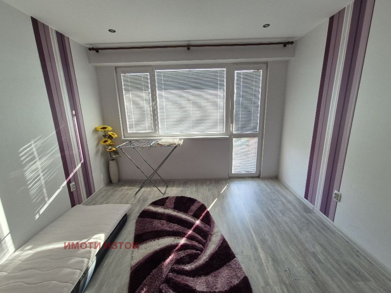 Продава  2-стаен област Перник , гр. Радомир , 67 кв.м | 43707436 - изображение [4]