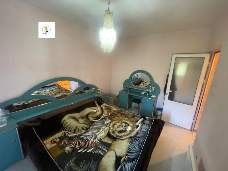 Продава  3-стаен град Плевен , 9-ти квартал , 79 кв.м | 56480808 - изображение [8]