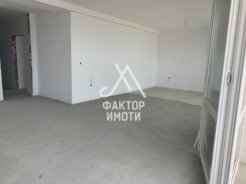 In vendita  3 camere da letto Varna , m-t Evksinograd , 184 mq | 86291638 - Immagine [2]