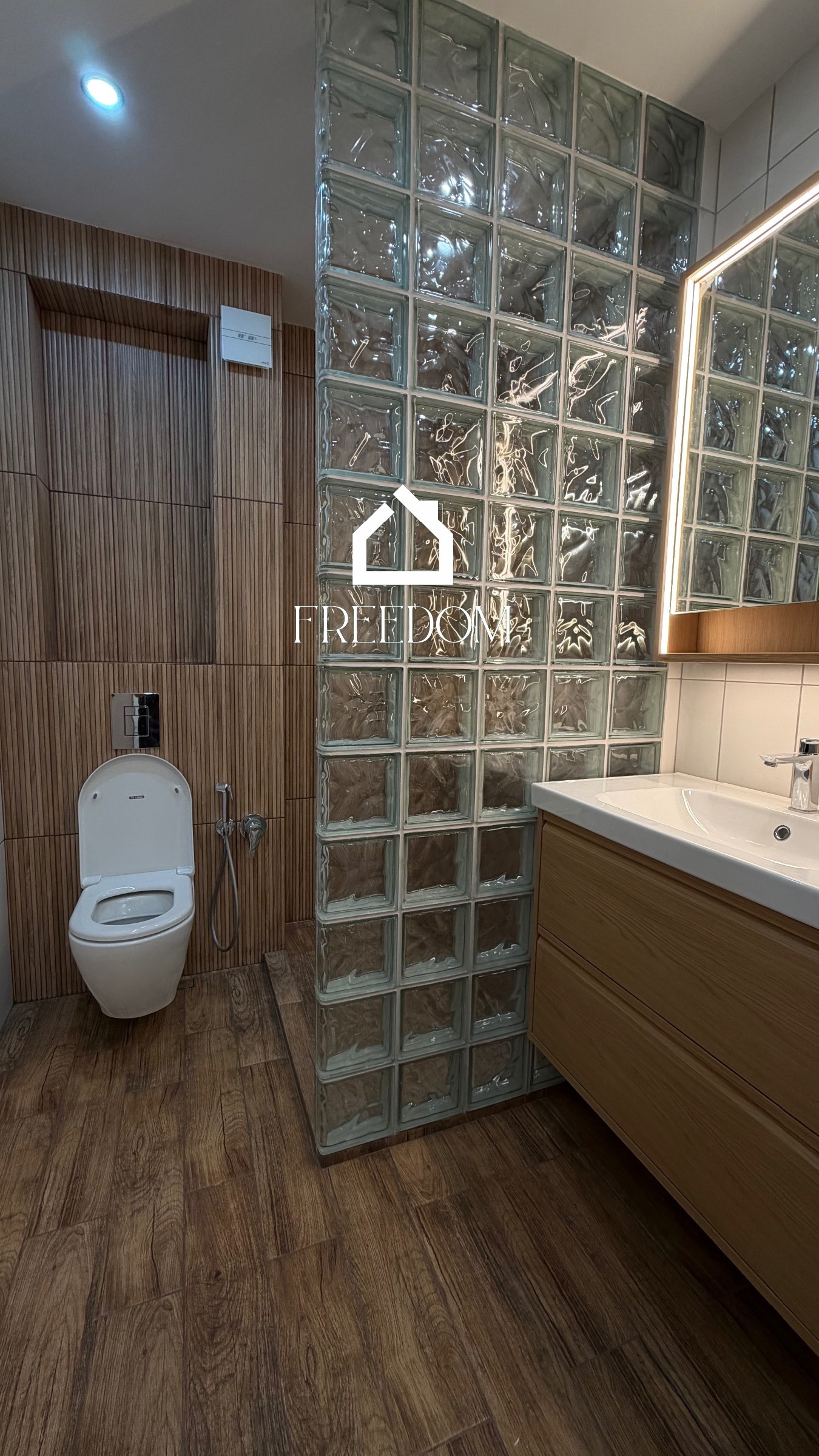 Продава 3-СТАЕН, гр. Варна, м-т Ален мак, снимка 16 - Апартаменти - 56151408