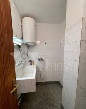 2 chambres Tri tchoutchoura - yug, Stara Zagora 7