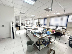 Ofis Karşiyaka, Plovdiv