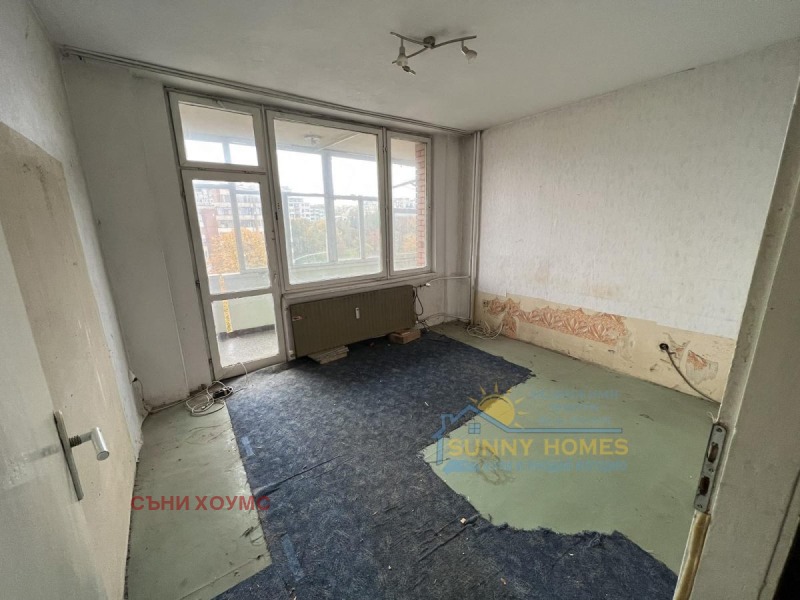 Продава 3-СТАЕН, гр. Велико Търново, Колю Фичето, снимка 2 - Апартаменти - 52649423