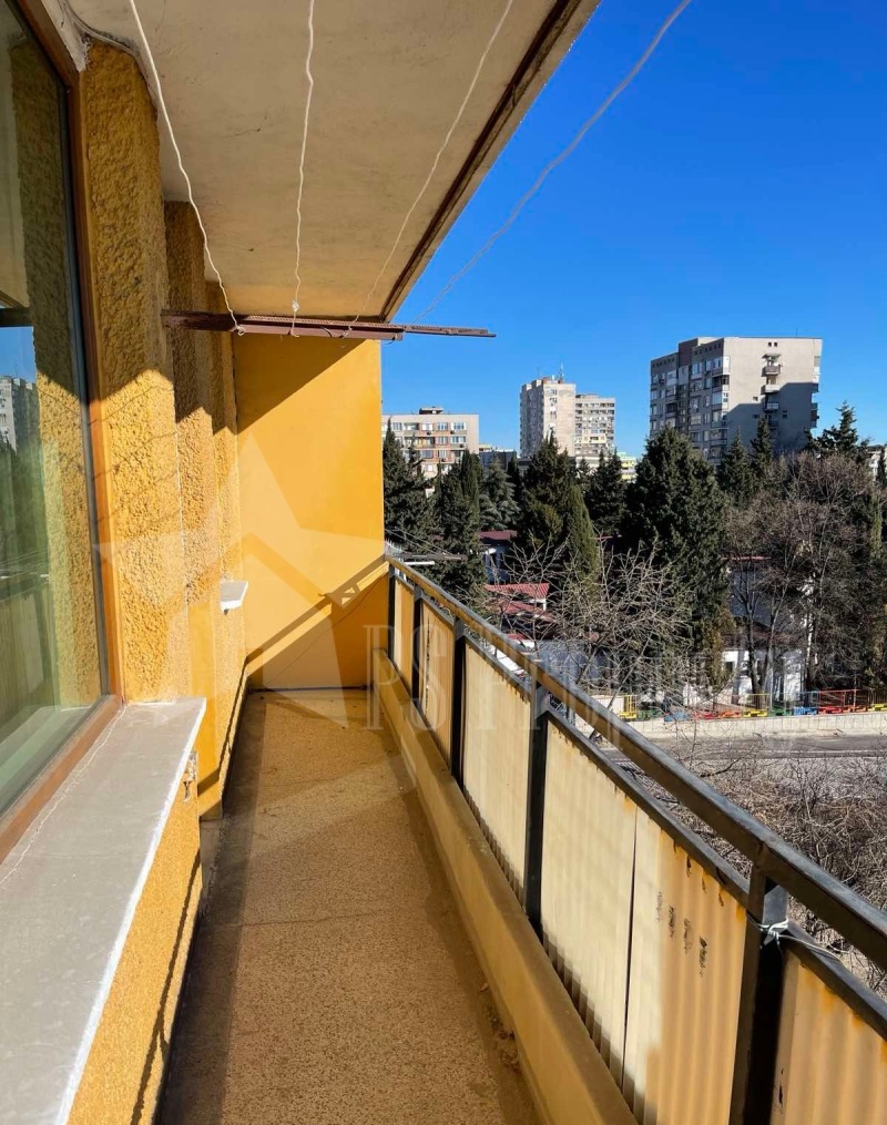 Продава  3-стаен град Стара Загора , Три чучура - юг , 85 кв.м | 23347038 - изображение [8]