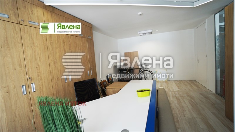 Продава ОФИС, гр. София, Медицинска академия, снимка 14 - Офиси - 55647259