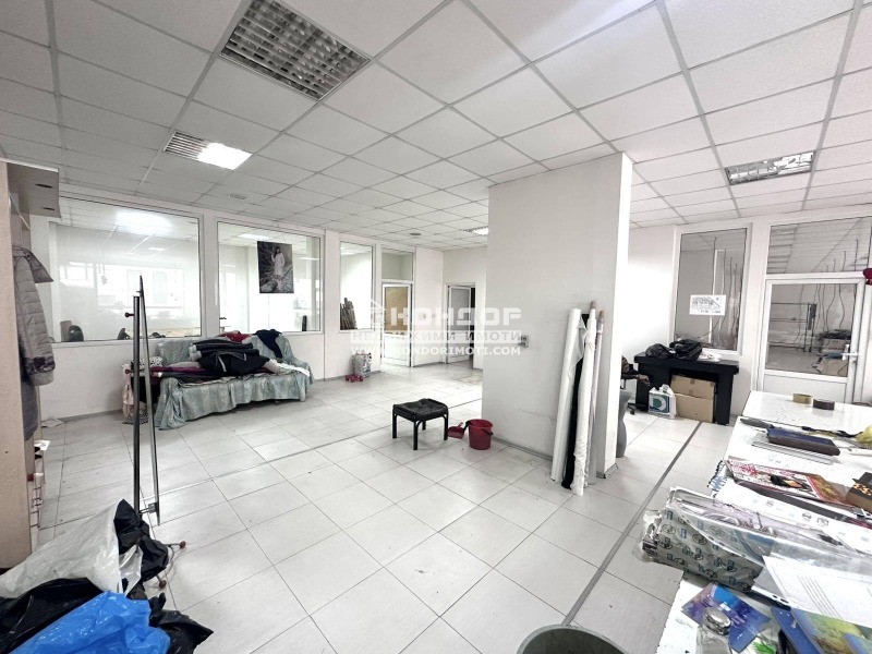Myytävänä  Toimisto Plovdiv , Karšijaka , 470 neliömetriä | 50479570 - kuva [5]
