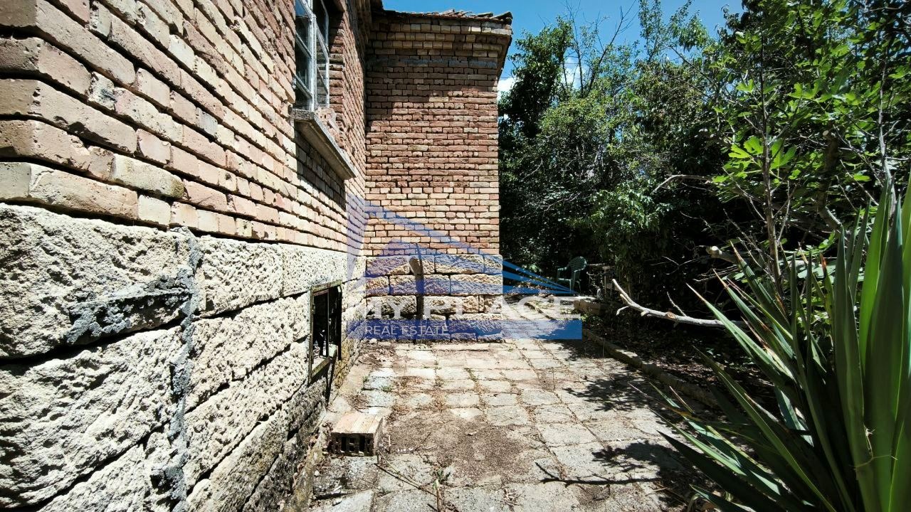 Продава КЪЩА, с. Кюлевча, област Шумен, снимка 2 - Къщи - 50973409