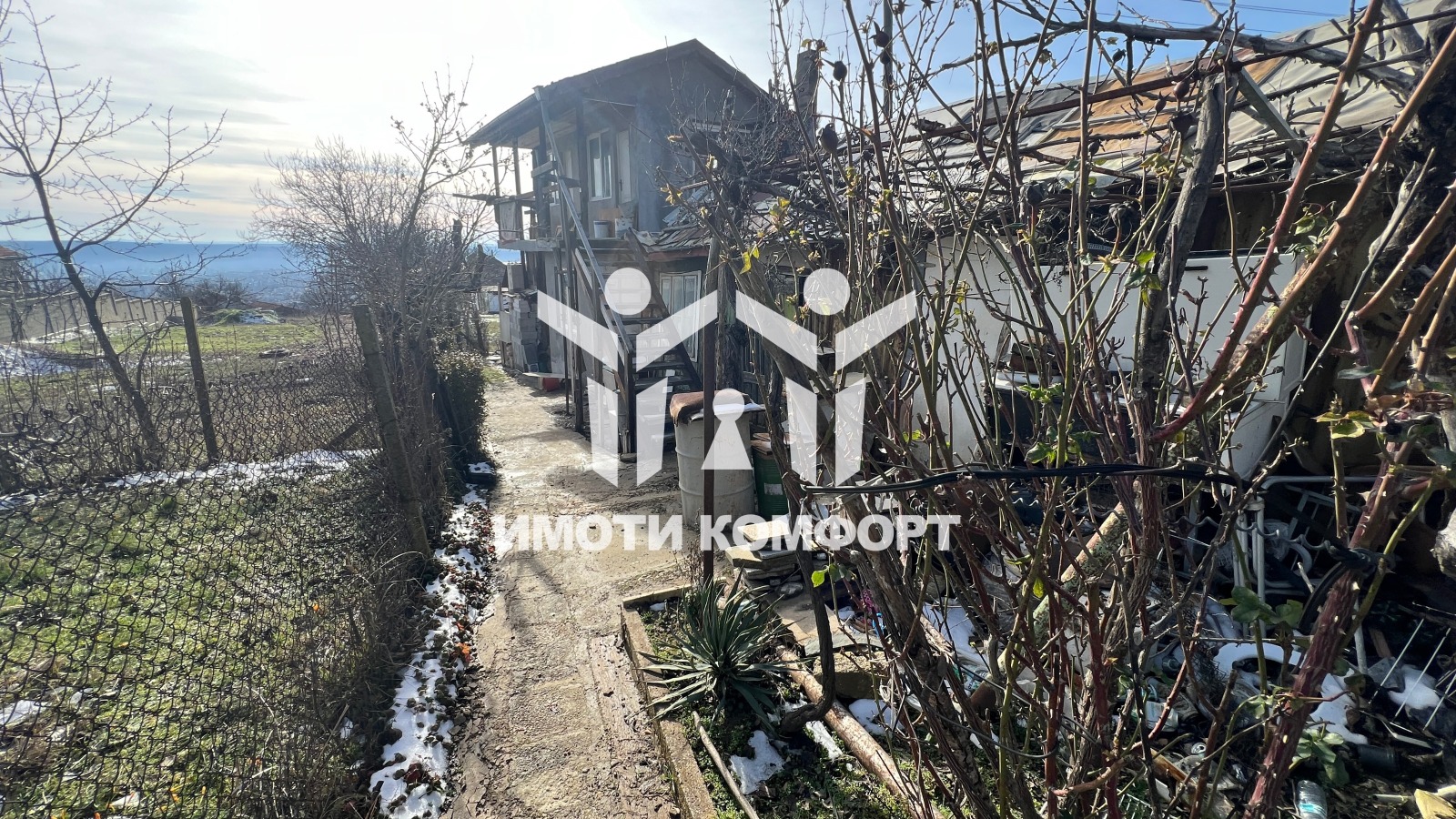 Продава ВИЛА, гр. Варна, м-т Сотира