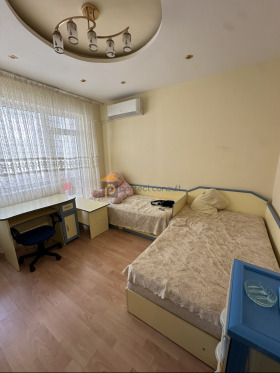 3 camere da letto Karshiiaka, Plovdiv 8