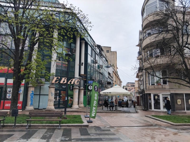 Продава  2-стаен град Русе , Център , 66 кв.м | 96513704