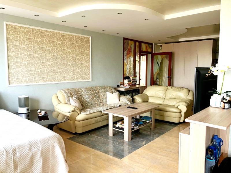 Продава 3-СТАЕН, гр. Варна, Чайка, снимка 2 - Апартаменти - 52686180