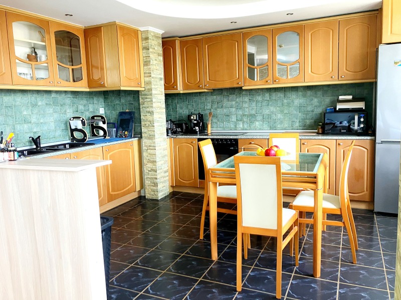 Продава 3-СТАЕН, гр. Варна, Чайка, снимка 2 - Апартаменти - 52686180