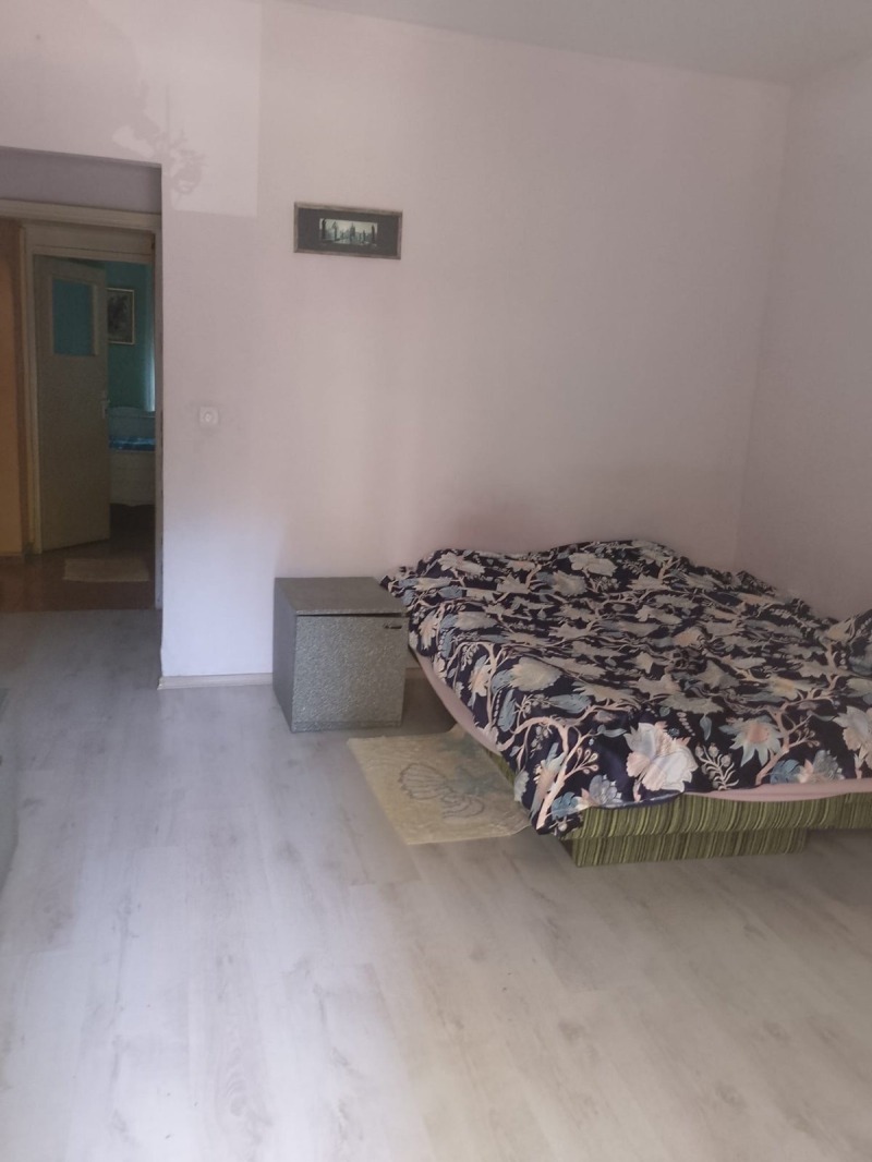 Продается  3+ спальни Варна , ВИНС-Червен площад , 118 кв.м | 48222571 - изображение [2]