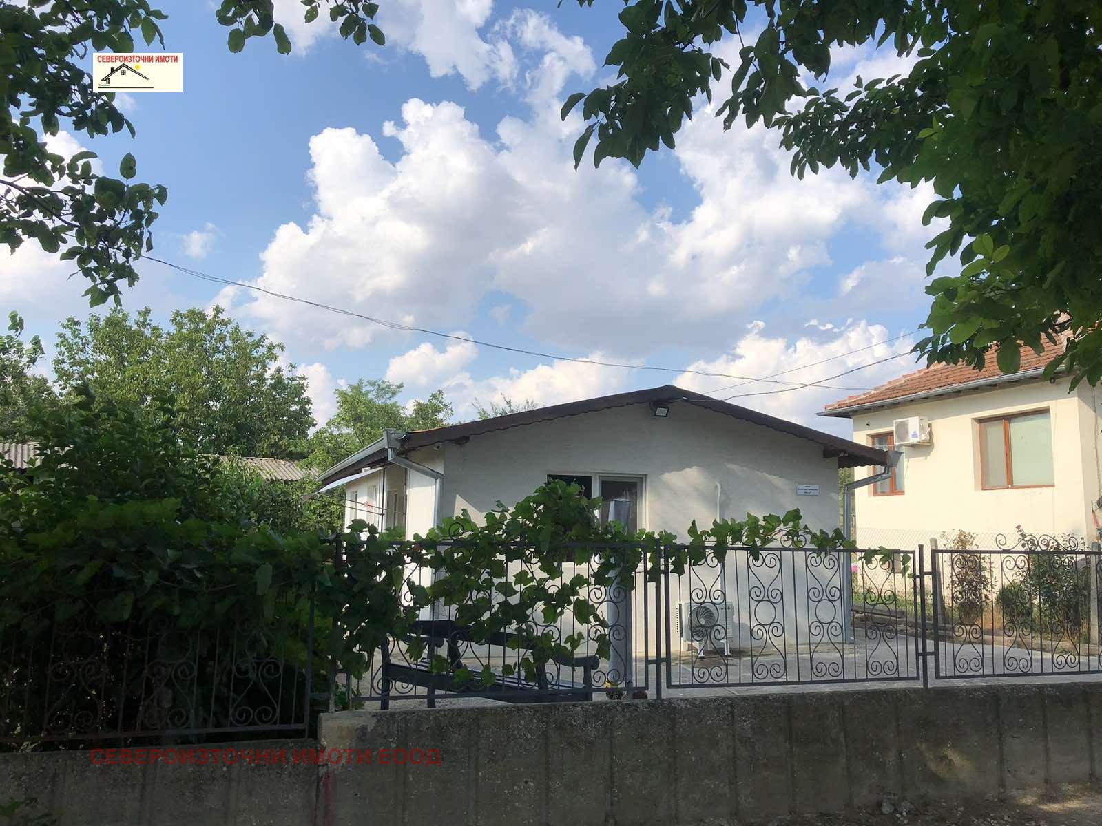 Продава КЪЩА, гр. Суворово, област Варна, снимка 2 - Къщи - 52088809