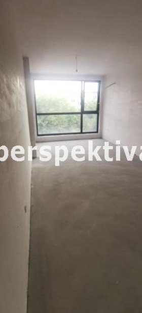 1 dormitor Ciuciuc Parij, Plovdiv