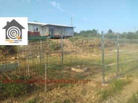 Продава вила област София с. Елешница - [1] 
