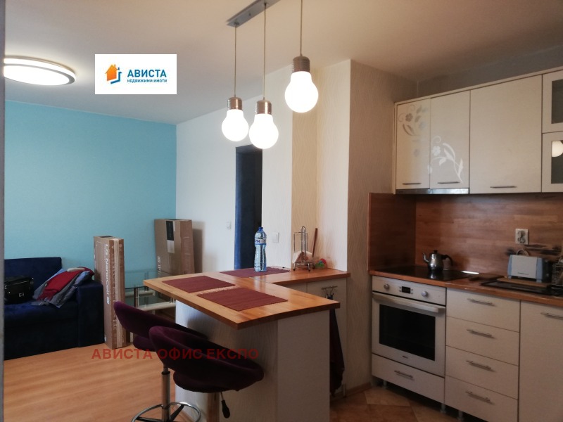 Te koop  Studio Sofia , Mladost 1 , 50 m² | 56984228