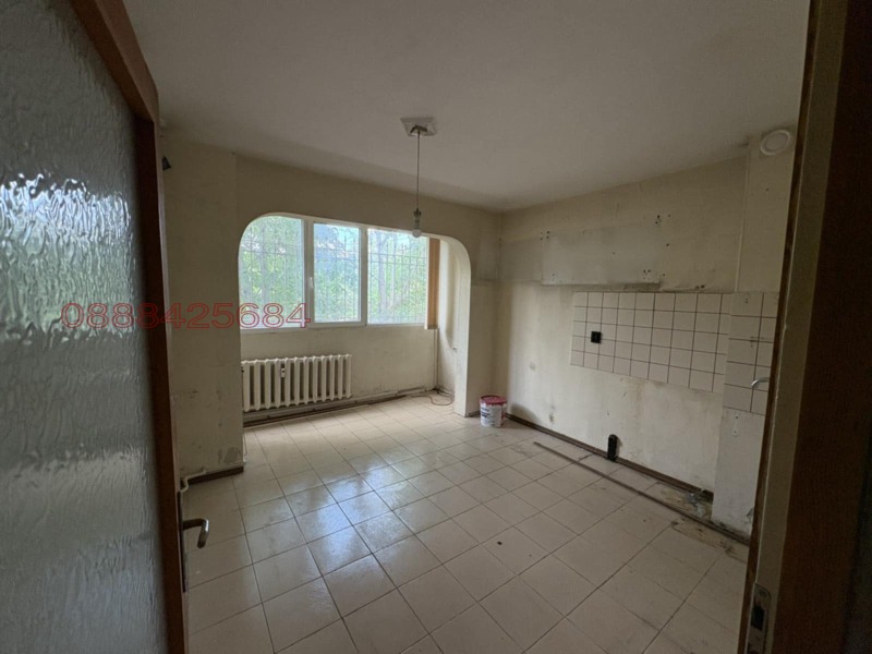 Na prodej  1 ložnice Sofia , Mladost 3 , 72 m2 | 45905472 - obraz [2]