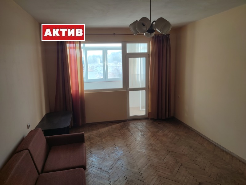 Продава 3-СТАЕН, гр. Търговище, Център, снимка 1 - Aпартаменти - 48801655