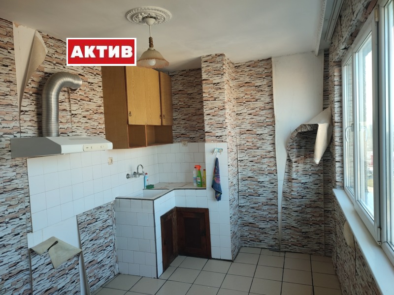 Продава  3-стаен град Търговище , Център , 90 кв.м | 37355032 - изображение [6]