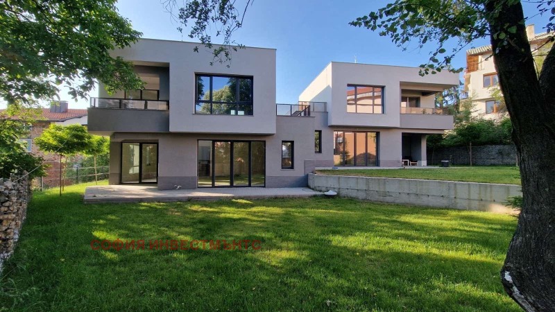 Продава КЪЩА, град София, с. Владая • 455000 € / 889902.65 лв. • 98152353 1