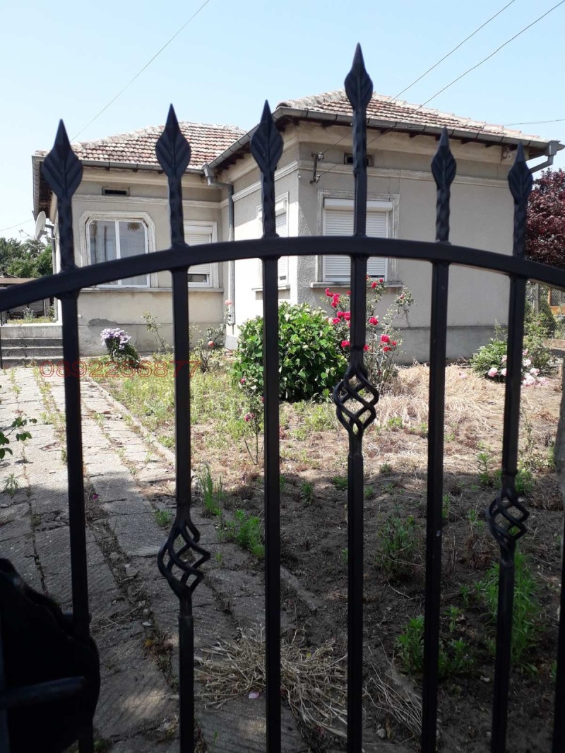 Till salu  Hus region Dobrich , General Tosjevo , 130 kvm | 27992265 - bild [2]