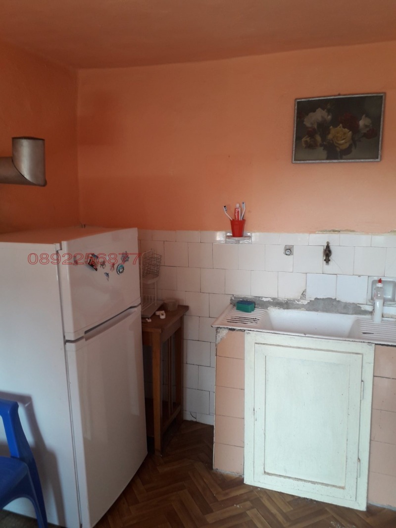 Till salu  Hus region Dobrich , General Tosjevo , 130 kvm | 27992265 - bild [13]