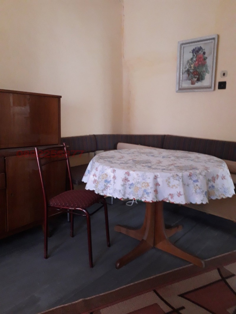 Till salu  Hus region Dobrich , General Tosjevo , 130 kvm | 27992265 - bild [15]