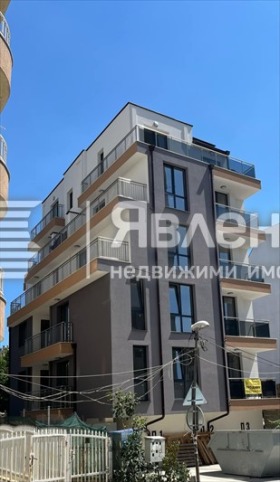 2 спаваће собе Цветен квартал, Варна
