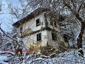 Къща с. Миндя, област Велико Търново