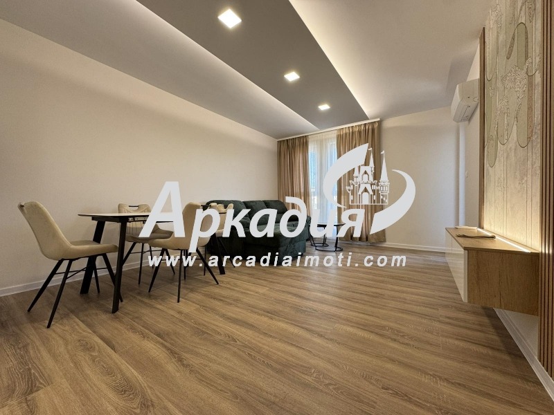 Продава 2-СТАЕН, гр. Пловдив, Остромила